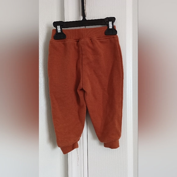 Calvin Klein baby boys jogger pants - Picture 2 of 3